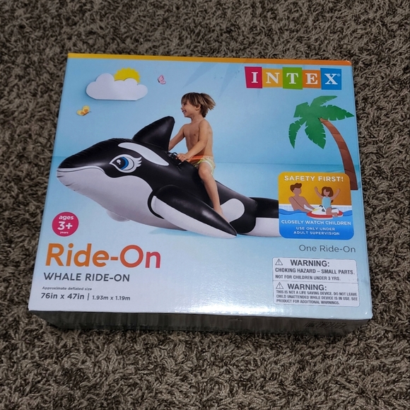 Intex Whale Ride-On - Picture 2 of 3